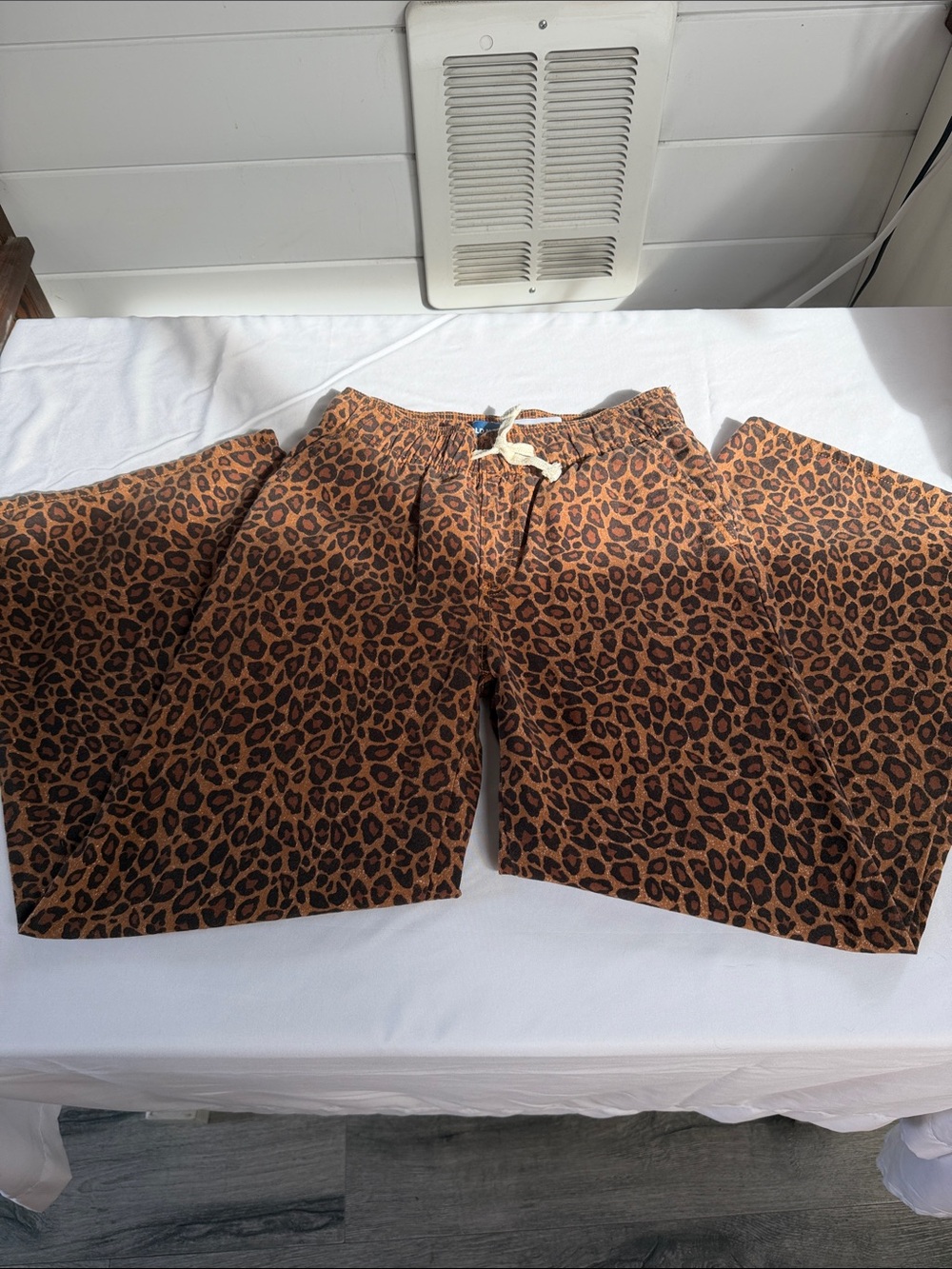 Girls High Rise Leopard Pants!